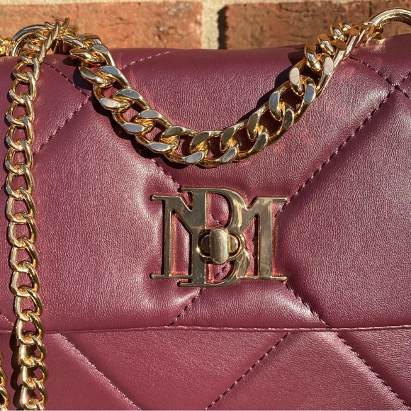 Badgley Mischka Plum Vegan Leather Quilted Flap Crossbody w. Gold Tone Logo - Picture 4 of 9